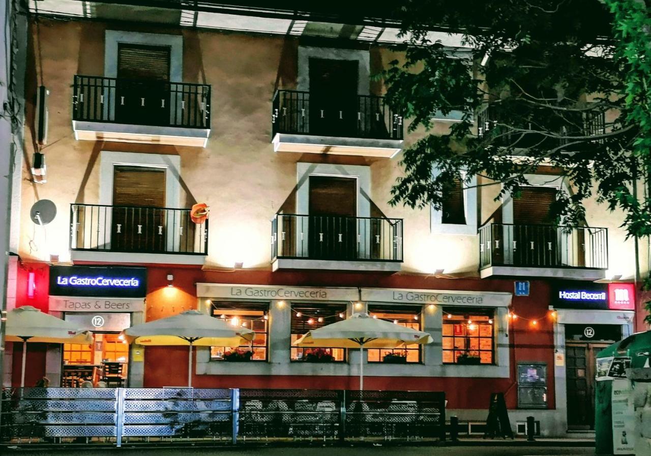 Hostal Becerril เบเซร์ริล เด ลา เซียรา ภายนอก รูปภาพ